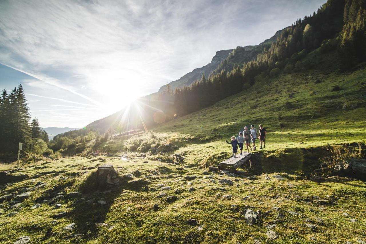 Apartments Landhaus Saalbach Экстерьер фото