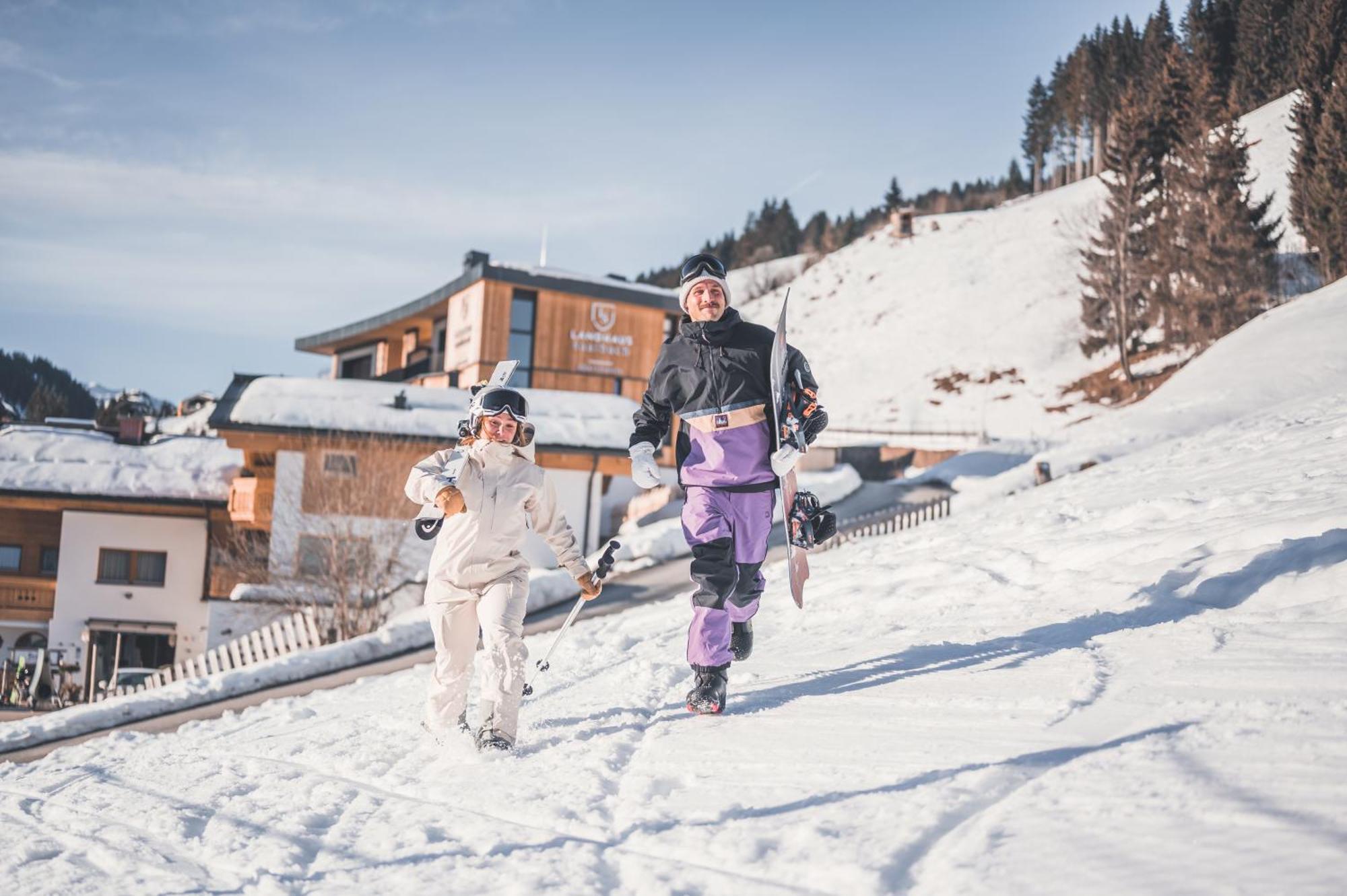 Apartments Landhaus Saalbach Экстерьер фото